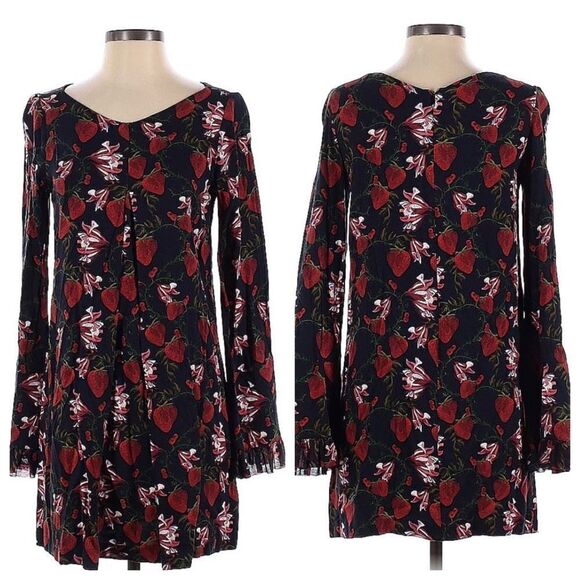 Mother Of Pearl - Navy Blue Strawberry Print Bell Sleeved MIDI Dress V-Neck Sz 6 - Picture 1 of 14